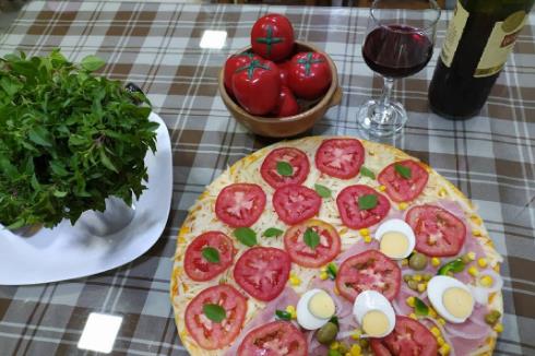 Foto 1 Pizza Tomatella