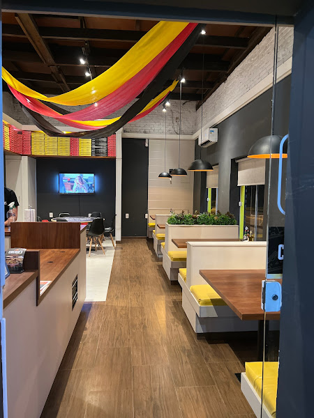 Chicago''s Pizza N'' Burger