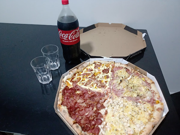 Foto 1 Pizzaria Caxias