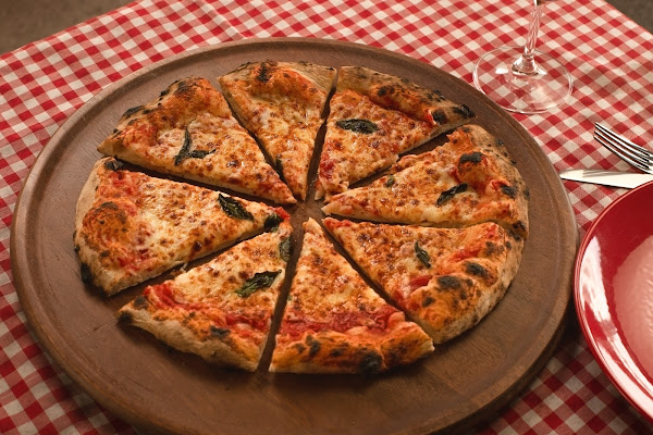 Foto 1 Theodora Pizzas