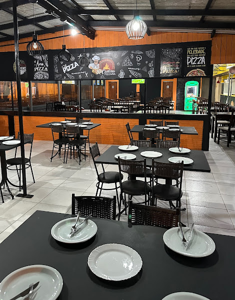 La Cantina Pizzaria