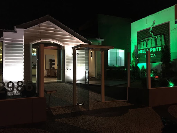 Foto 2 Nella Pietra Pizza