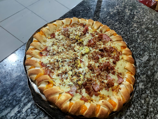 Delicias Paulista. Pizzas e Sanduiches Delicias Paulista. Pizzas e Sanduiches