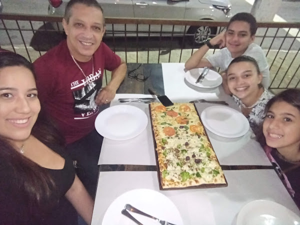 Foto 4 Pizza Por Metro