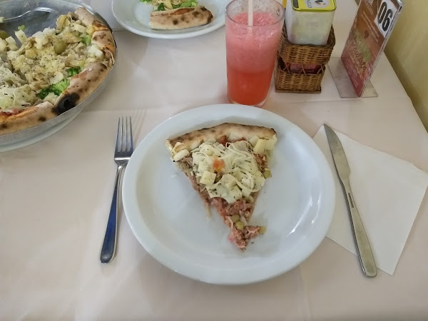 Foto 2 Pizzaria Alvorada