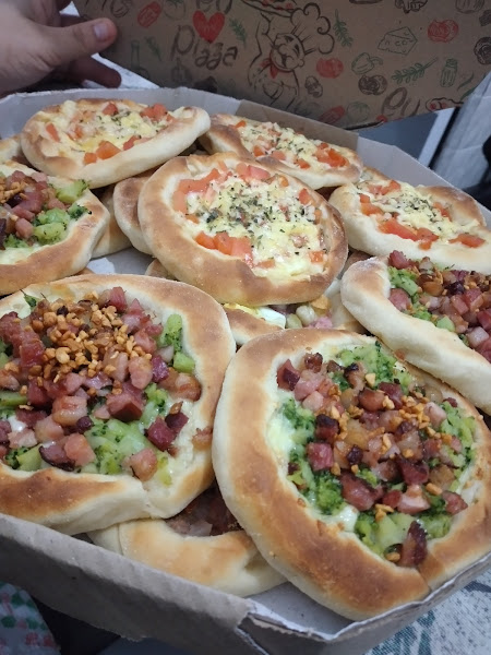 Foto 1 Divina Expres Esfiharia