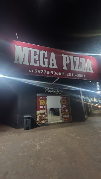 Mega Pizza