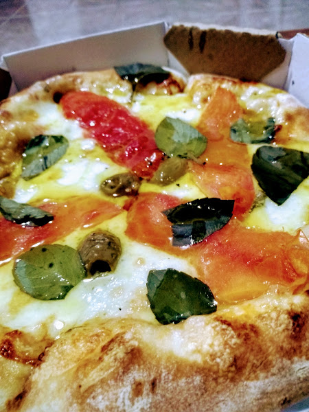 Foto 4 Favoretto Pizza Delivery