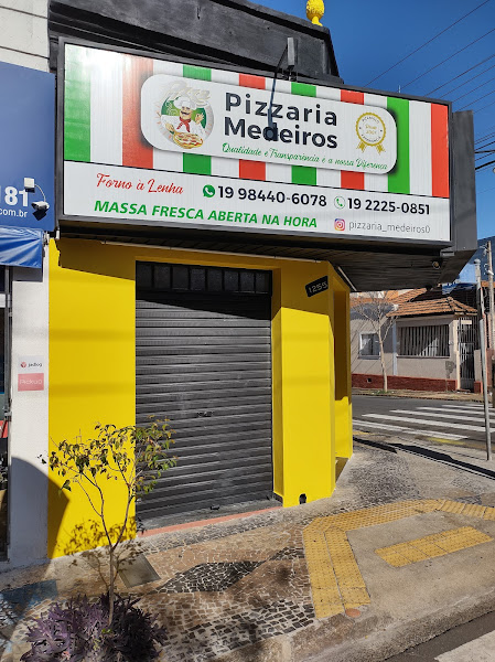 Pizzaria medeiros