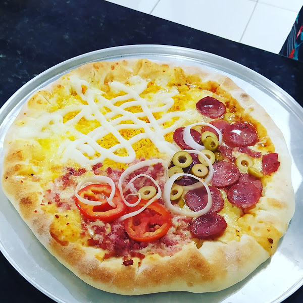 Foto 1 Garage da pizza ( Antigo Laranja Top )