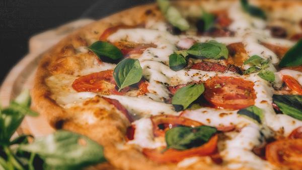 Speciale Pizzeria Delivery