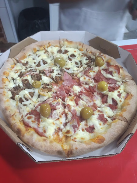 Pizzaria Família Ferreira