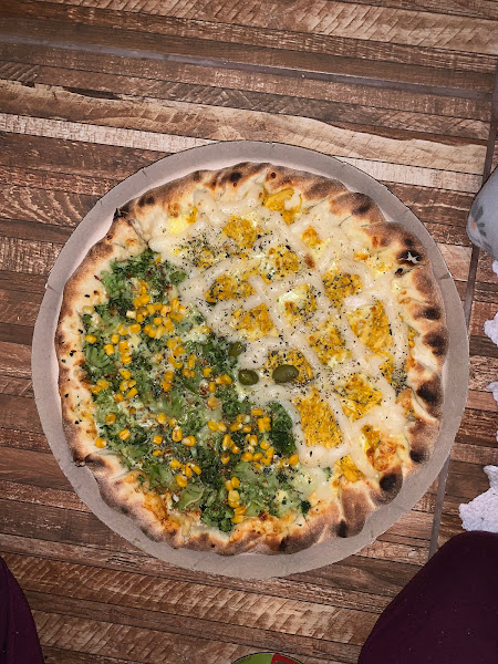 Foto 1 Parolim Pizzaria