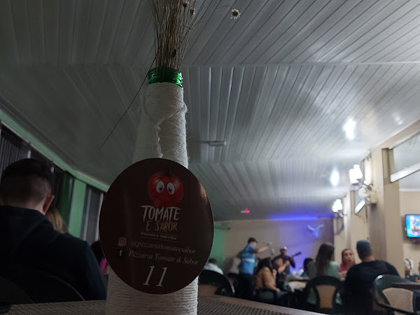 Pizzaria tomate e sabor Pizzaria tomate e sabor