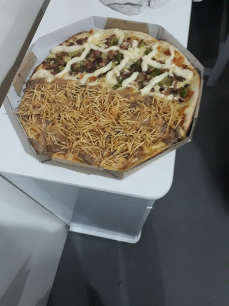 Foto 1 Pizzaria Collynas Verdes