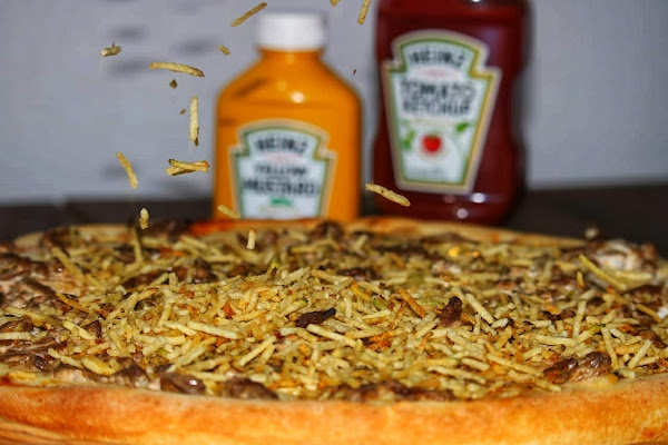 Foto 3 Pizzaria e Hamburgueria Sabor de Casa