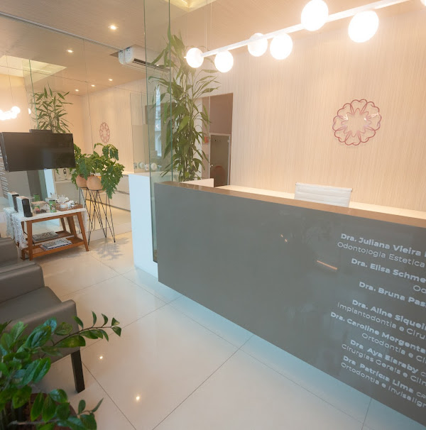 Foto 3 Oral Care - dra. Juliana Vieira Pinto - Clínica Odontológica