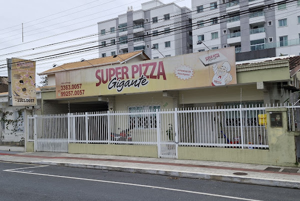 Super Pizza Gigante