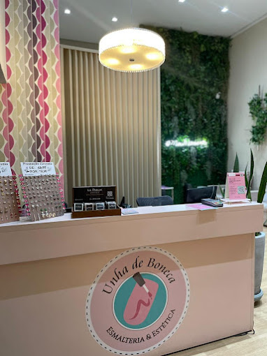 Unha de Boneca Esmalteria / Manicure em Águas Claras em Brasília Unha de Boneca Esmalteria / Manicure em Águas Claras em Brasília