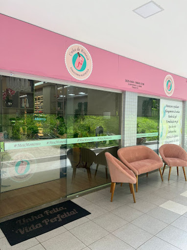 Unha de Boneca Esmalteria / Manicure no Sudoeste em Brasília Unha de Boneca Esmalteria / Manicure no Sudoeste em Brasília