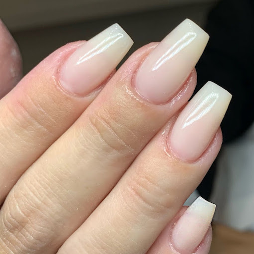 Foto 1 Unha de Boneca Esmalteria / Manicure no Sudoeste em Brasília