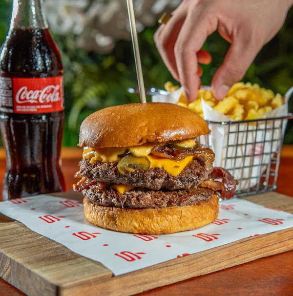 Foto 2 Starv | Hamburgueria em Balneário Camburiú