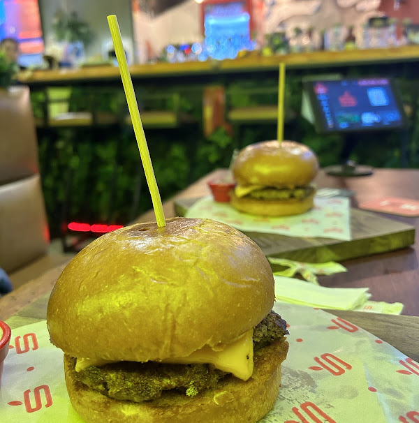 Foto 3 Starv | Hamburgueria em Balneário Camburiú