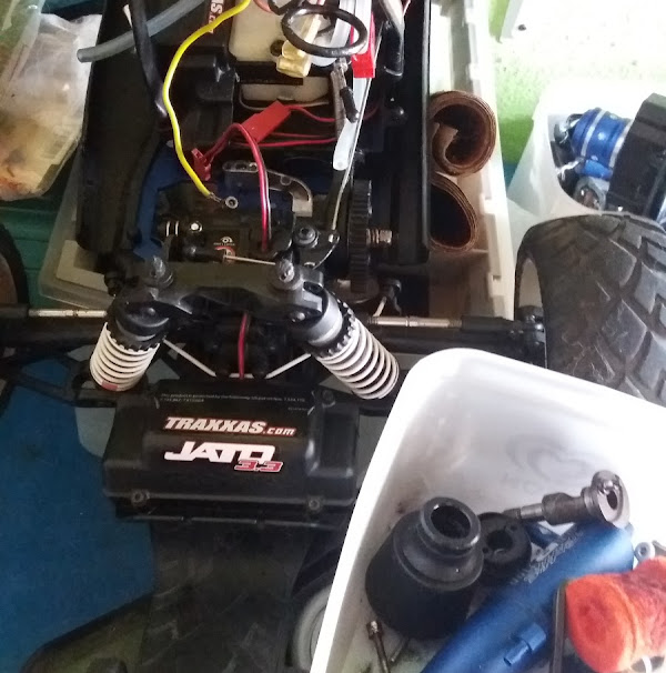 Foto 3 MANUTENÇÃO AUTOMODELO CARRINHO DE CONTROLE REMOTO TAMBÉM FAZEMOS MANUTENÇÃO CARRO ELÉTRICO INFANTIL