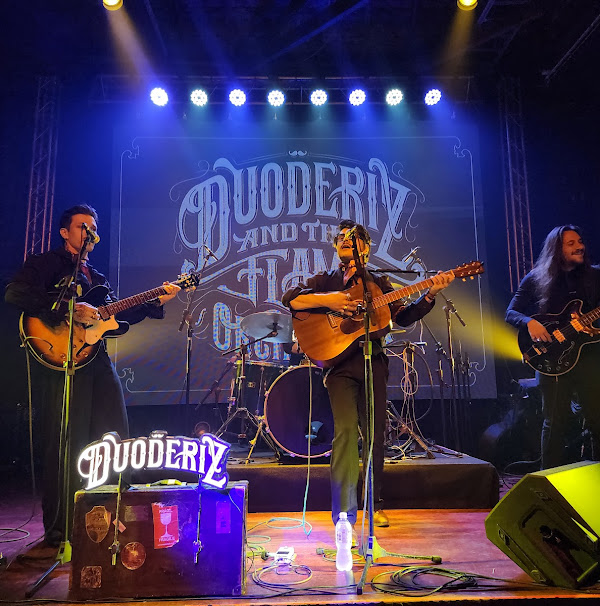 Foto 3 Morrison Rock Bar