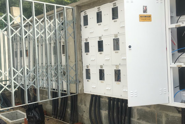 Foto 2 R4 instalações elétricas Foto 2 R4 instalações elétricas