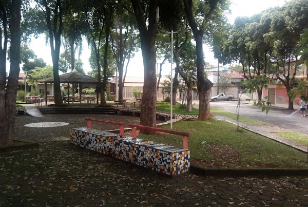 Praça Central do Imbaúbas