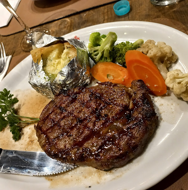 Foto 2 Maple Steakhouse