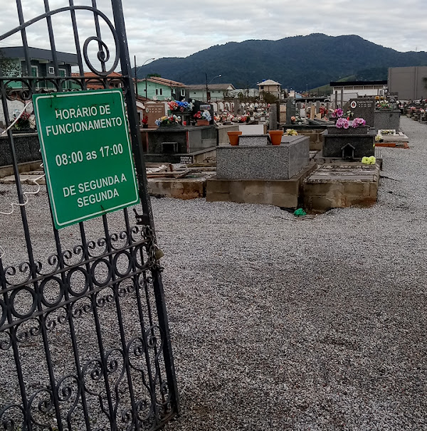 Foto 1 Cemitério Municipal da Barra