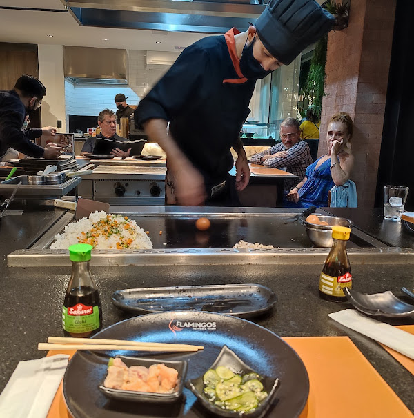 Foto 3 Flamingos Sushi