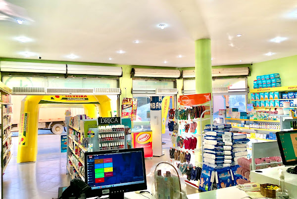 Foto 1 Drogaria Silveira da Barra Loja 26