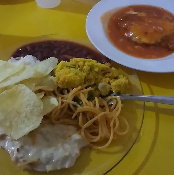 Foto 1 Restaurante Primeira Opção Foto 1 Restaurante Primeira Opção