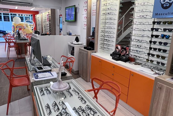 Foto 1 Óticas Precisão - Alice Goulart