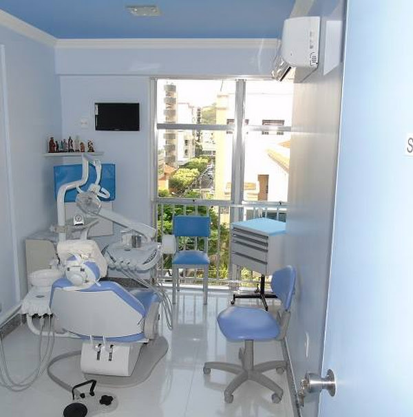 Foto 2 CEO - Centro Estética Odontológica