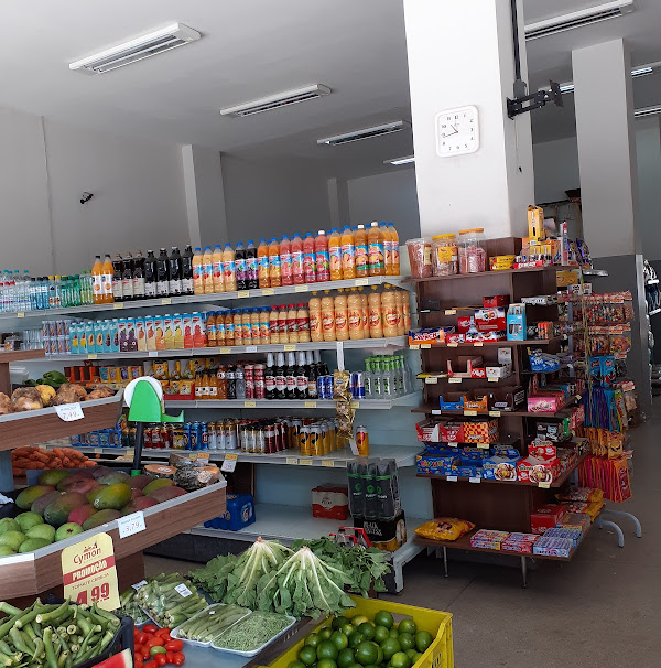 Foto 2 Mercado Cymon