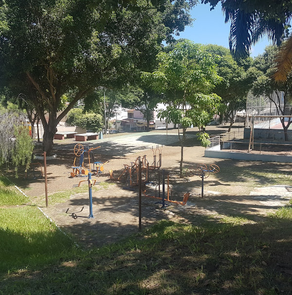 Praça Geraldo Azis de Araújo