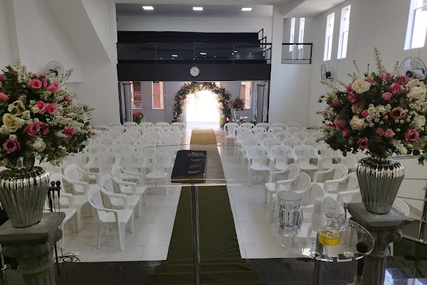 Foto 1 Igreja Evangélica em Obras de Libertação