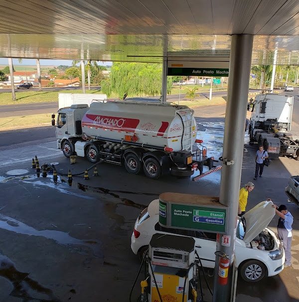 Foto 2 Posto Machado