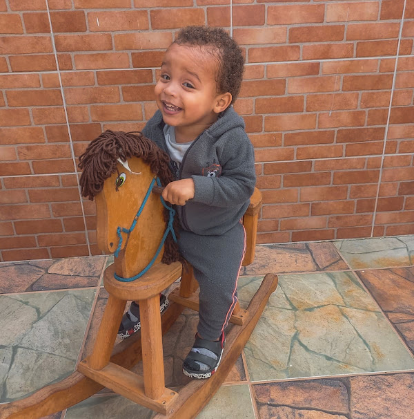 CRECHE MÃES TRABALHADORAS