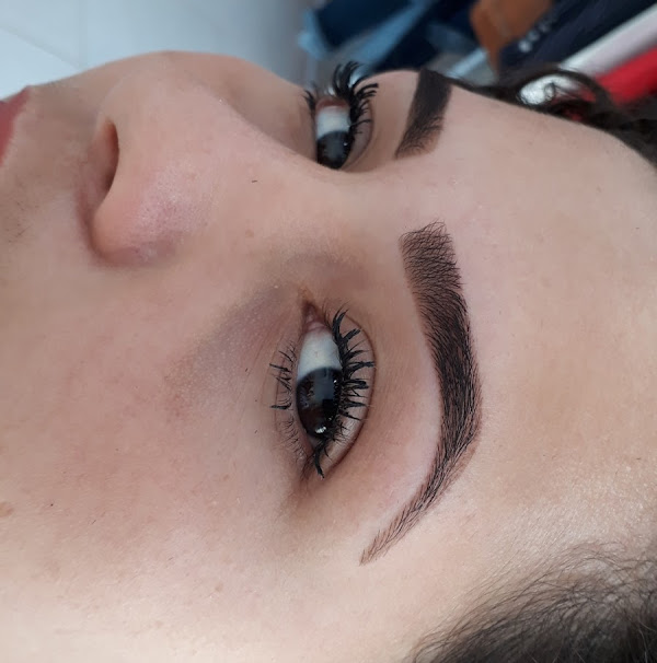 Foto 2 Espaço Laila Veríssimo Sobrancelhas e CIA