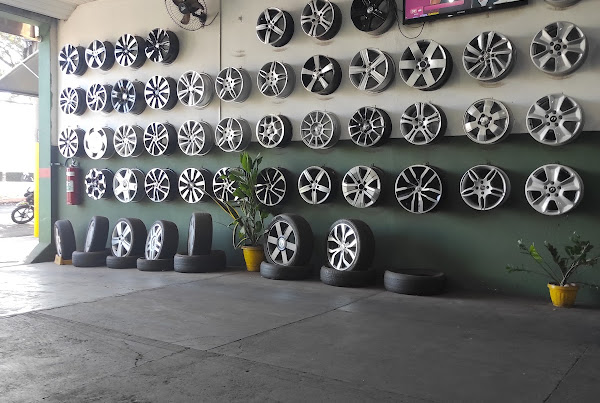 Foto 1 Vicar Auto Center Foto 1 Vicar Auto Center