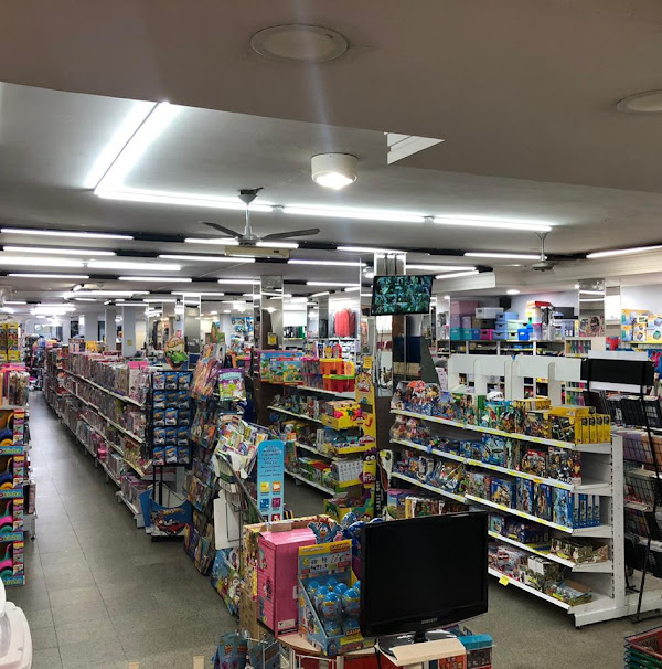 Foto 1 Karlo''s Papelaria