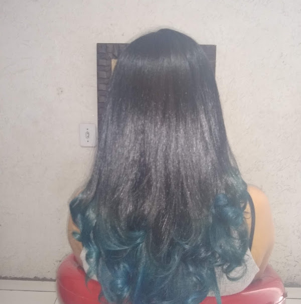 Foto 2 Thayna cabeleireira