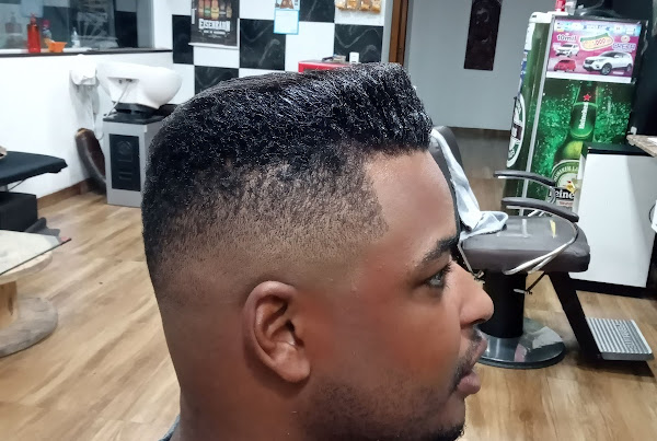 Foto 3 Salão de Cabeleireiro Bons Meninos