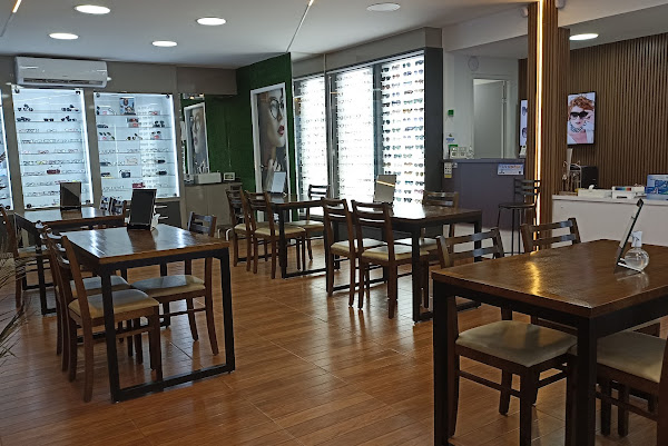 Foto 1 Óticas Requinth - Óculos de Grau e Óculos de Sol em Gama