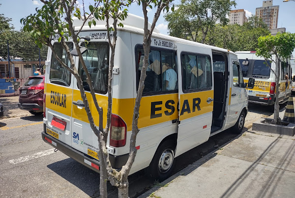 Lanternagem e pintura são Francisco